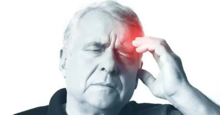 nine-warning-signs-your-body-sends-before-a-stroke cover